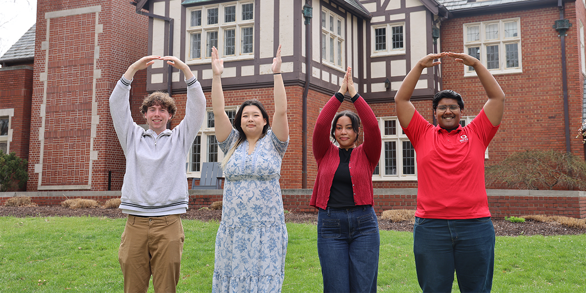 URAP Students spell out O-H-I-O